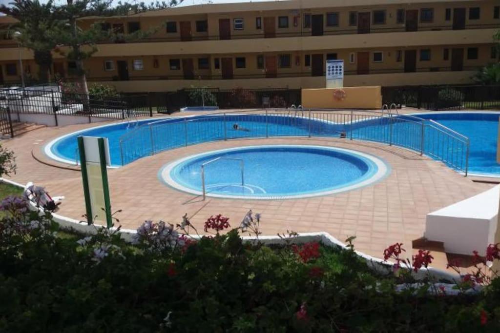 Estudio Coqueto Torres Del Sol 阿罗纳 外观 照片